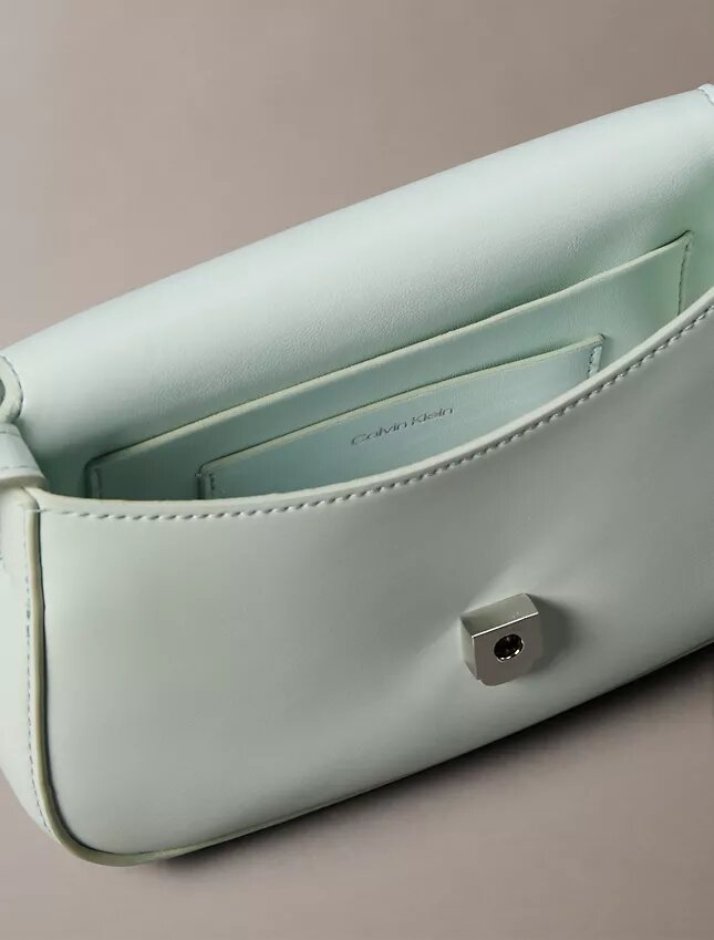 Borsa fotografica con patta Monogram Borsa fotografica con patta Monogram