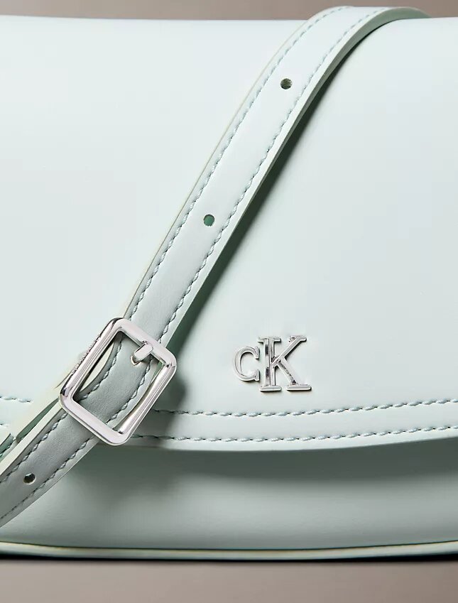 Borsa fotografica con patta Monogram Borsa fotografica con patta Monogram