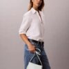 Borsa fotografica con patta Monogram Borsa fotografica con patta Monogram