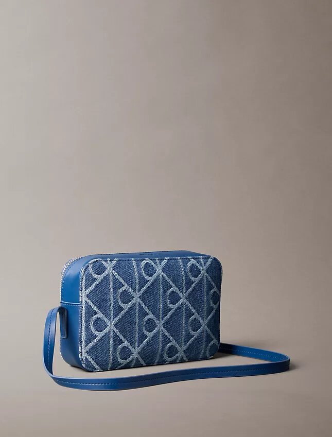 Borsa fotografica in Denim con logo su tutta la superficie Borsa fotografica in Denim con logo su tutta la superficie