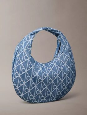 Borsa Hobo in Denim con logo emblema su tutta la superficie