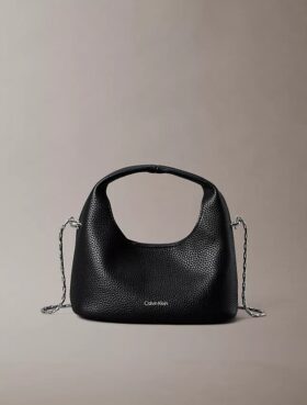 Borsa morbida piccola con finitura martellata Borsa morbida piccola con finitura martellata