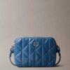 Borsa per fotocamera con logo trapuntato Borsa per fotocamera con logo trapuntato