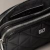 Borsa per fotocamera con logo trapuntato Borsa per fotocamera con logo trapuntato