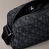 Borsa per fotocamera con motivo Monogram su tutta la superficie