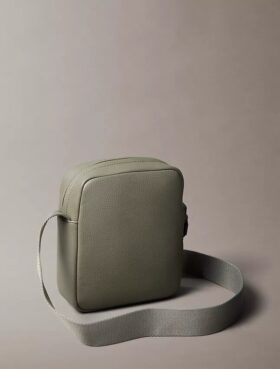 Borsa Reporter con texture granulata