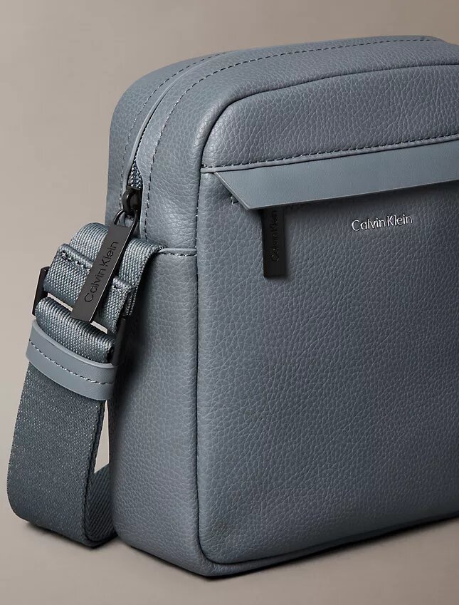 Borsa Reporter con texture granulata Borsa Reporter con texture granulata