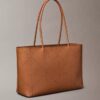 Borsa tote con logo Emblem traforato Borsa tote con logo Emblem traforato