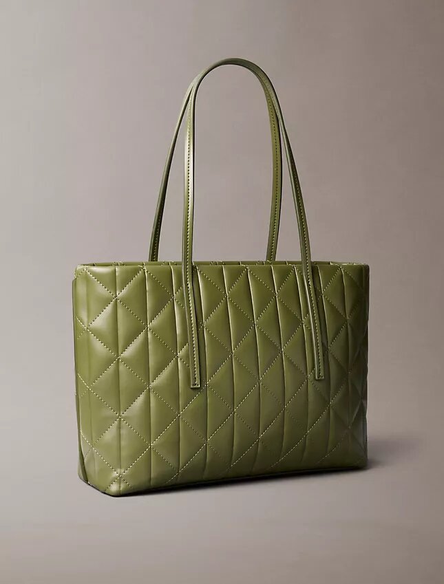 Borsa tote piccola trapuntata con logo Borsa tote piccola trapuntata con logo