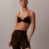 Boyshort minimalista in rete con retro basso Boyshort minimalista in rete con retro basso