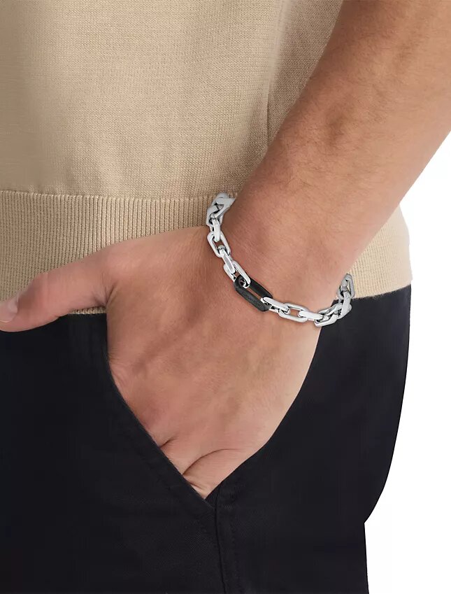 Bracciale a catena a maglie scolpite Bracciale a catena a maglie scolpite