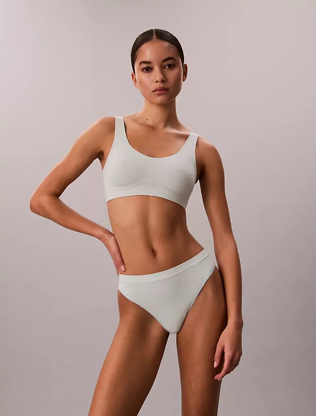 Bralette leggermente foderata con ferretto in gel Invisibles Bralette leggermente foderata con ferretto in gel Invisibles