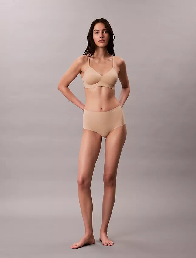 Bralette leggermente foderata con ferretto in gel Invisibles Bralette leggermente foderata con ferretto in gel Invisibles