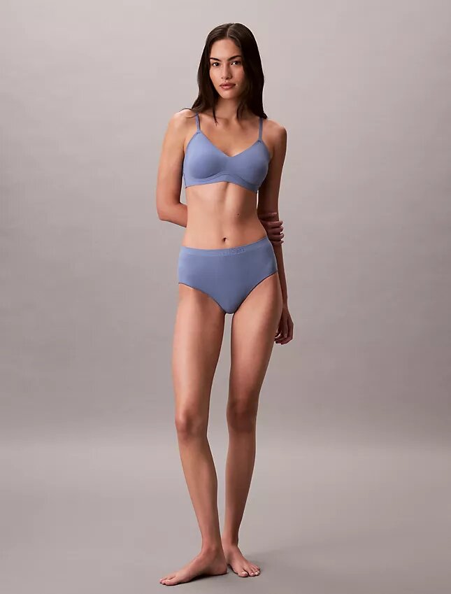 Bralette leggermente foderata con ferretto in gel Invisibles Bralette leggermente foderata con ferretto in gel Invisibles