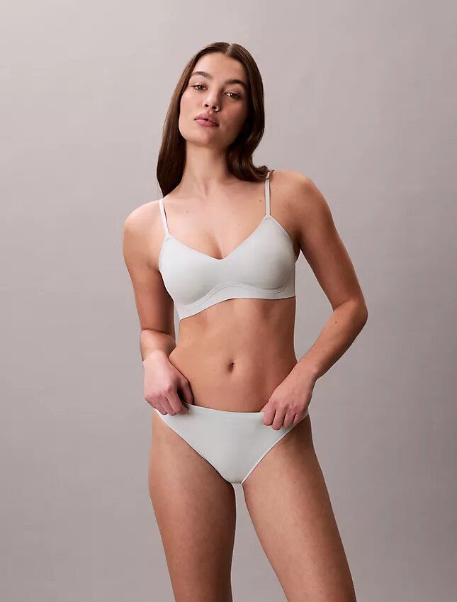 Bralette leggermente foderata con ferretto in gel Invisibles Bralette leggermente foderata con ferretto in gel Invisibles