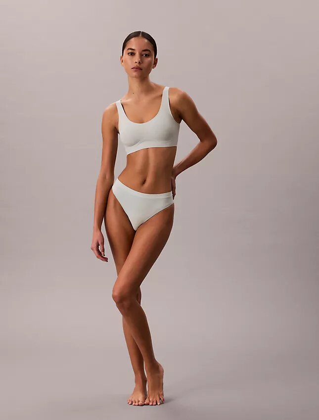Bralette leggermente foderata con ferretto in gel Invisibles Bralette leggermente foderata con ferretto in gel Invisibles