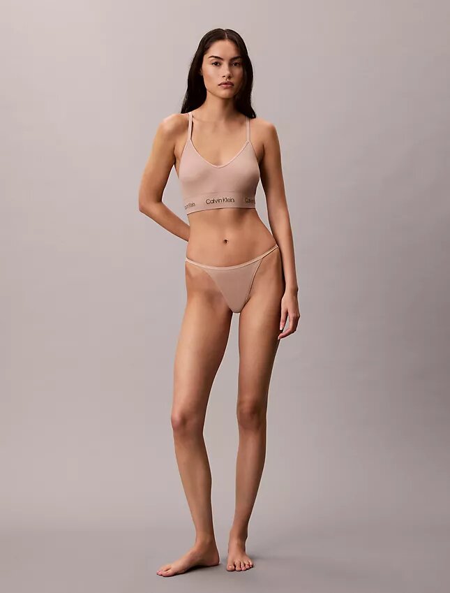Bralette senza cuciture in microfibra a costine, leggermente imbottita Bralette senza cuciture in microfibra a costine, leggermente imbottita