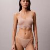 Bralette senza cuciture in microfibra a costine, leggermente imbottita Bralette senza cuciture in microfibra a costine, leggermente imbottita