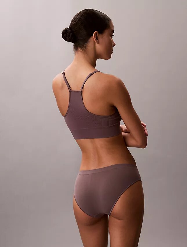 Bralette senza cuciture in microfibra a costine, leggermente imbottita Bralette senza cuciture in microfibra a costine, leggermente imbottita