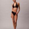 Bralette triangolare elasticizzata in Microfiber con Monogram grafico e leggera fodera Bralette triangolare elasticizzata in Microfiber con Monogram grafico e leggera fodera