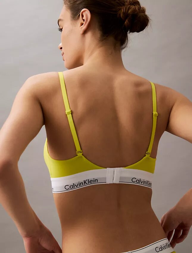 Bralette triangolare in cotone e Modal leggermente foderata Bralette triangolare in cotone e Modal leggermente foderata