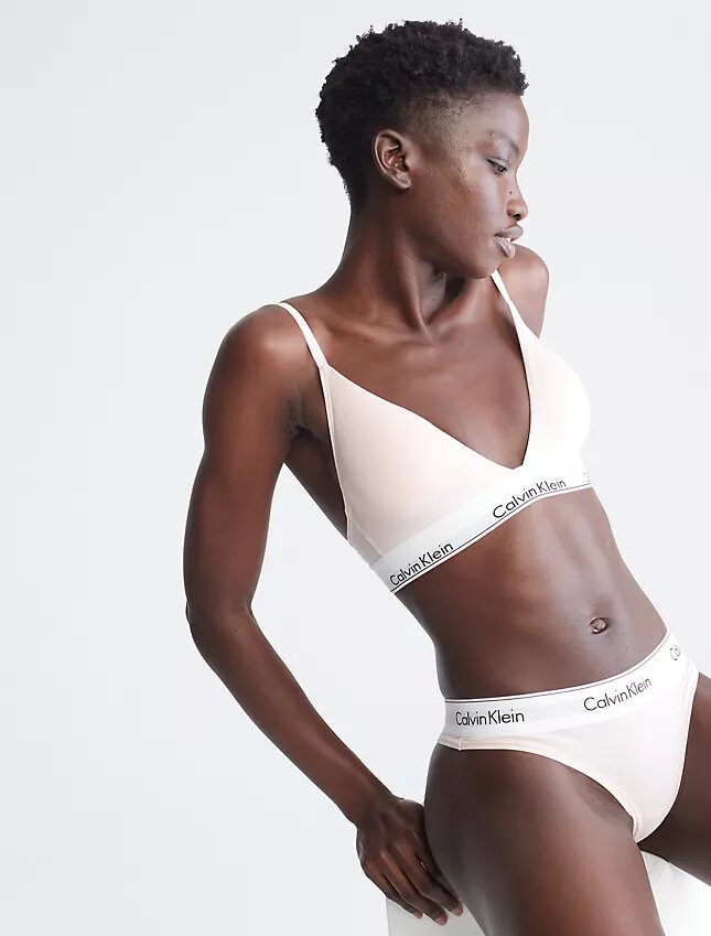 Bralette triangolare in cotone e Modal leggermente foderata Bralette triangolare in cotone e Modal leggermente foderata