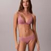 Bralette triangolare leggermente foderata Form to Body Bralette triangolare leggermente foderata Form to Body