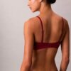Bralette triangolare leggermente foderata Form to Body Bralette triangolare leggermente foderata Form to Body