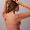 Bralette triangolare leggermente foderata Form to Body Bralette triangolare leggermente foderata Form to Body