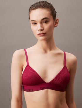 Bralette triangolare leggermente foderata in pizzo moderno