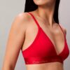 Bralette triangolare leggermente foderata per il Capodanno lunare Bralette triangolare leggermente foderata per il Capodanno lunare