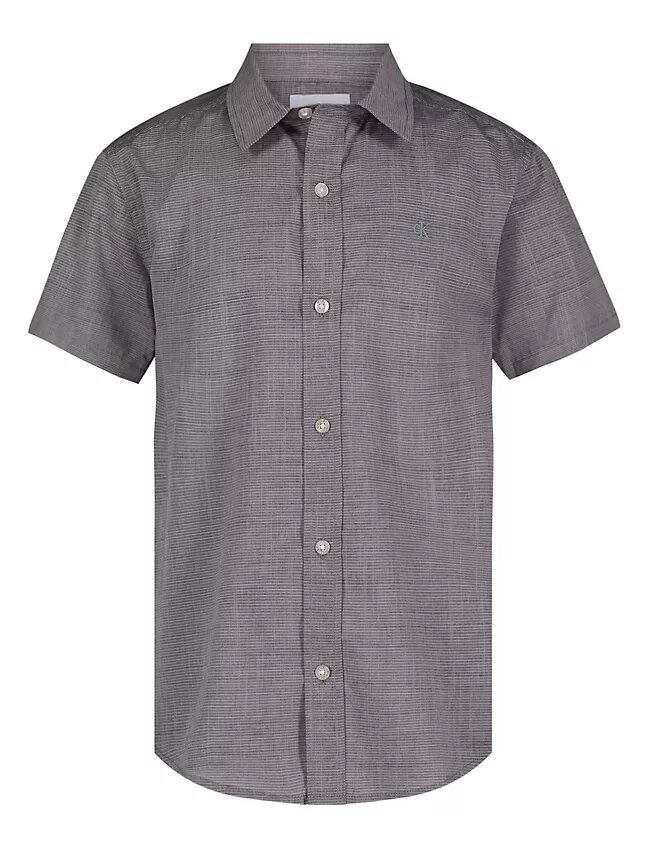 Camicia a righe con bottoni e maniche corte da bambino Camicia a righe con bottoni e maniche corte da bambino