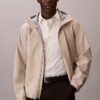 Camicia button-down a maniche corte in cotone elasticizzato a righe Camicia button-down a maniche corte in cotone elasticizzato a righe