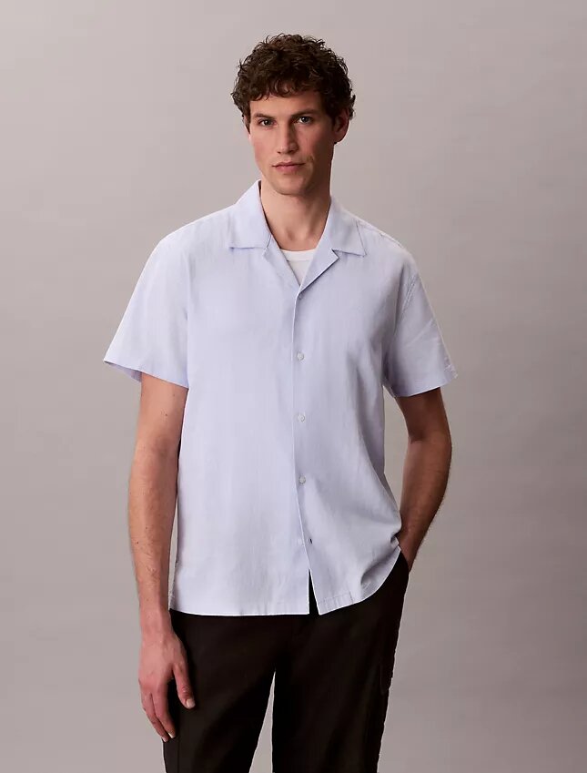 Camicia button-down a maniche corte in lino e cotone Camicia button-down a maniche corte in lino e cotone