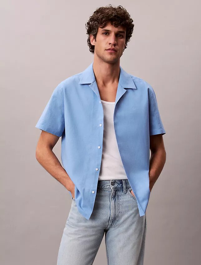 Camicia button-down a maniche corte in lino e cotone Camicia button-down a maniche corte in lino e cotone