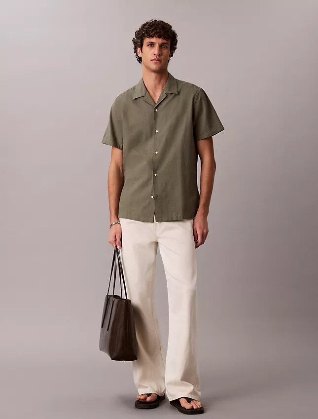 Camicia button-down a maniche corte in lino e cotone Camicia button-down a maniche corte in lino e cotone