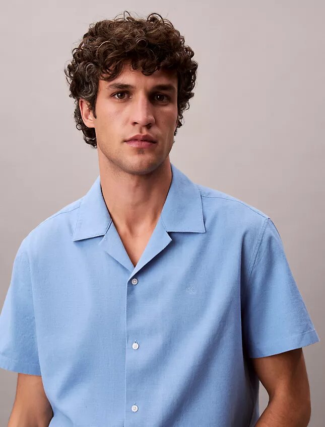 Camicia button-down a maniche corte in lino e cotone Camicia button-down a maniche corte in lino e cotone