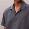 Camicia button-down a maniche corte in lino e cotone Camicia button-down a maniche corte in lino e cotone