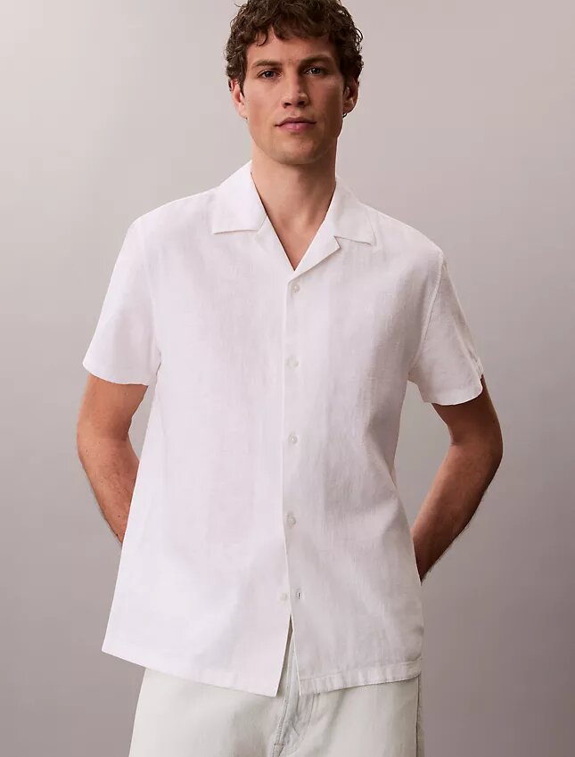 Camicia button-down a maniche corte in lino e cotone Camicia button-down a maniche corte in lino e cotone