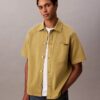 Camicia button-down comoda e versatile Camicia button-down comoda e versatile