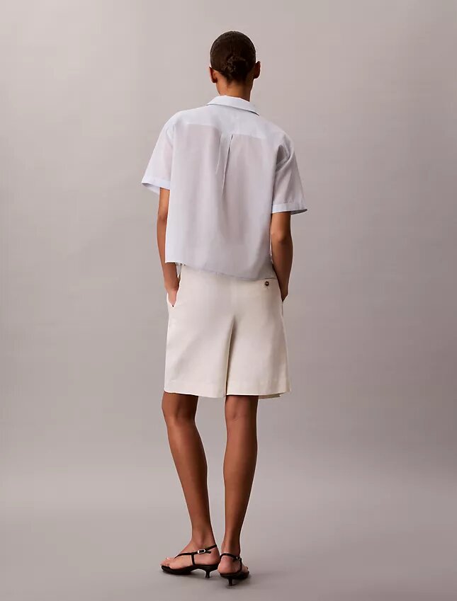 Camicia button-down dal taglio morbido in misto cotone Camicia button-down dal taglio morbido in misto cotone