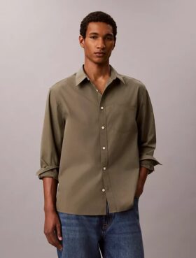 Camicia button-down dal taglio morbido in popeline lavato
