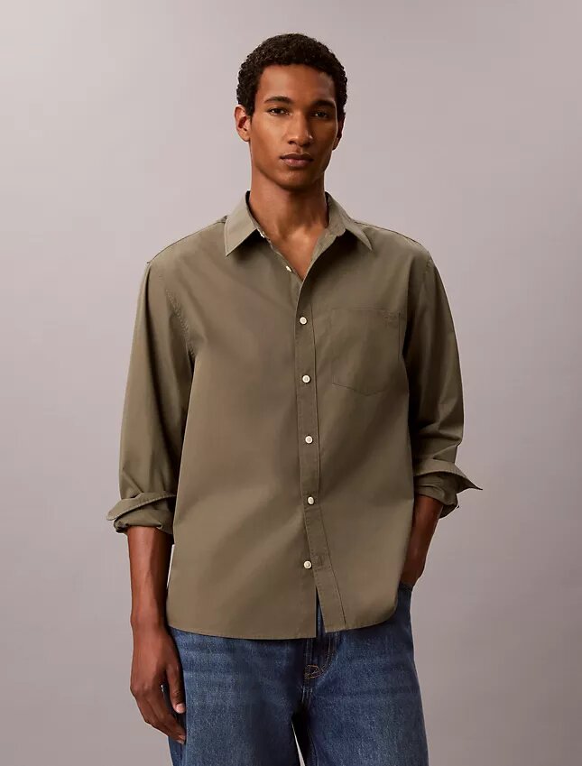 Camicia button-down dal taglio morbido in popeline lavato Camicia button-down dal taglio morbido in popeline lavato