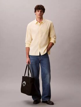 Camicia button-down dal taglio morbido in popeline lavato