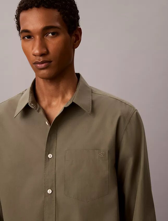 Camicia button-down dal taglio morbido in popeline lavato Camicia button-down dal taglio morbido in popeline lavato