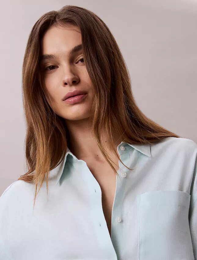 Camicia button-down dalla linea morbida in misto lino Camicia button-down dalla linea morbida in misto lino