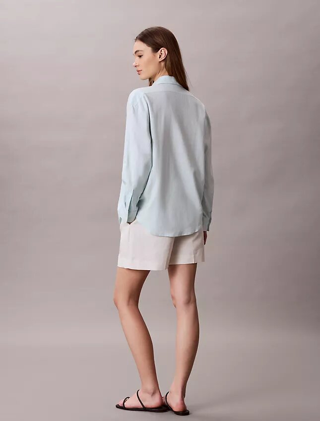 Camicia button-down dalla linea morbida in misto lino Camicia button-down dalla linea morbida in misto lino