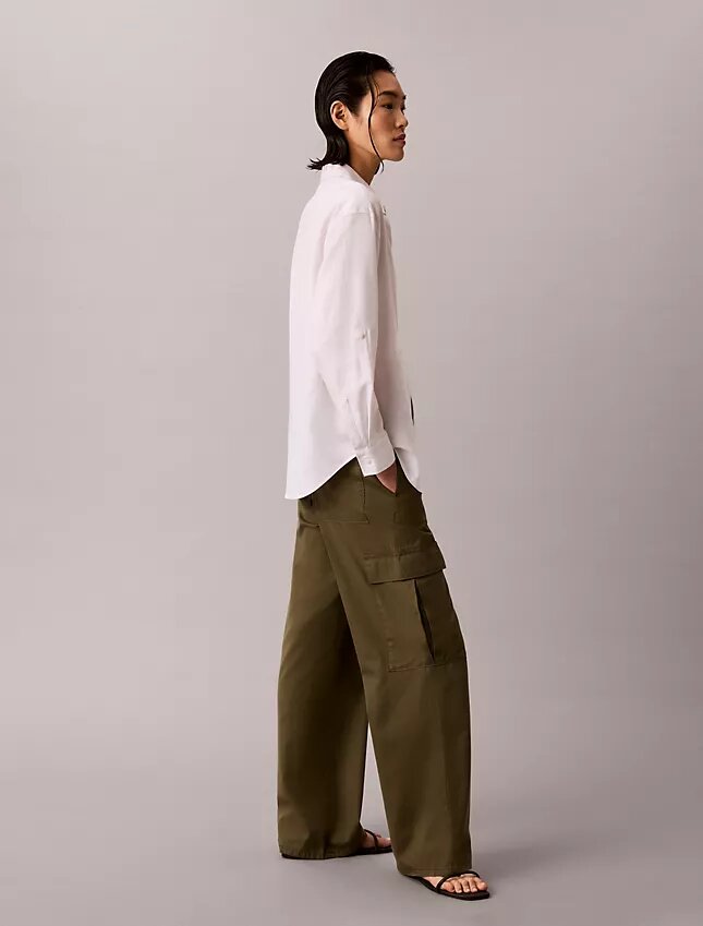 Camicia button-down dalla linea morbida in misto lino Camicia button-down dalla linea morbida in misto lino