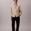 Camicia button-down dalla vestibilità comoda con righe stinte in filo e effetto stropicciato Camicia button-down dalla vestibilità comoda con righe stinte in filo e effetto stropicciato