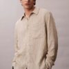 Camicia button-down dalla vestibilità comoda con righe stinte in filo e effetto stropicciato Camicia button-down dalla vestibilità comoda con righe stinte in filo e effetto stropicciato